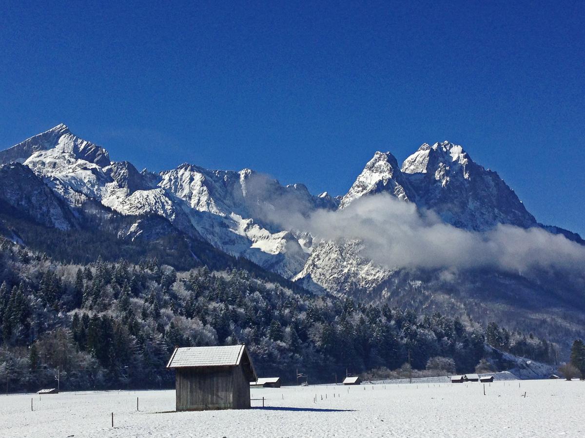 Ferienwohnung Am Kurpark -Wohnung 3,150Qm- Mit Lift Garmisch-Partenkirchen Exteriör bild